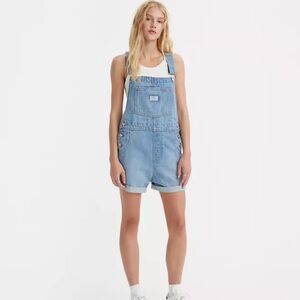 Levi VINTAGE WOMEN'S SHORTALLS